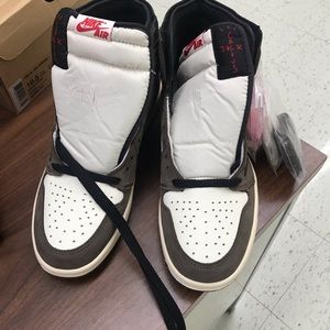 Air Jordan 1 Travis Scott